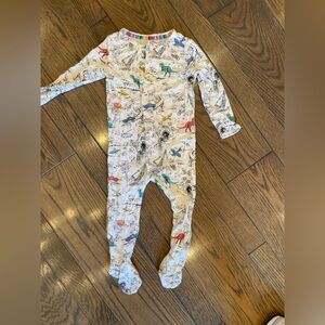 Magnetic me size 9-12 month dinosaur footed pjs